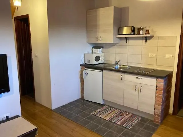 Apartmani Belvedere 0*, Fuzine Croatia